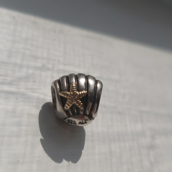 PANDORA seashell charm - Picture 3 of 3